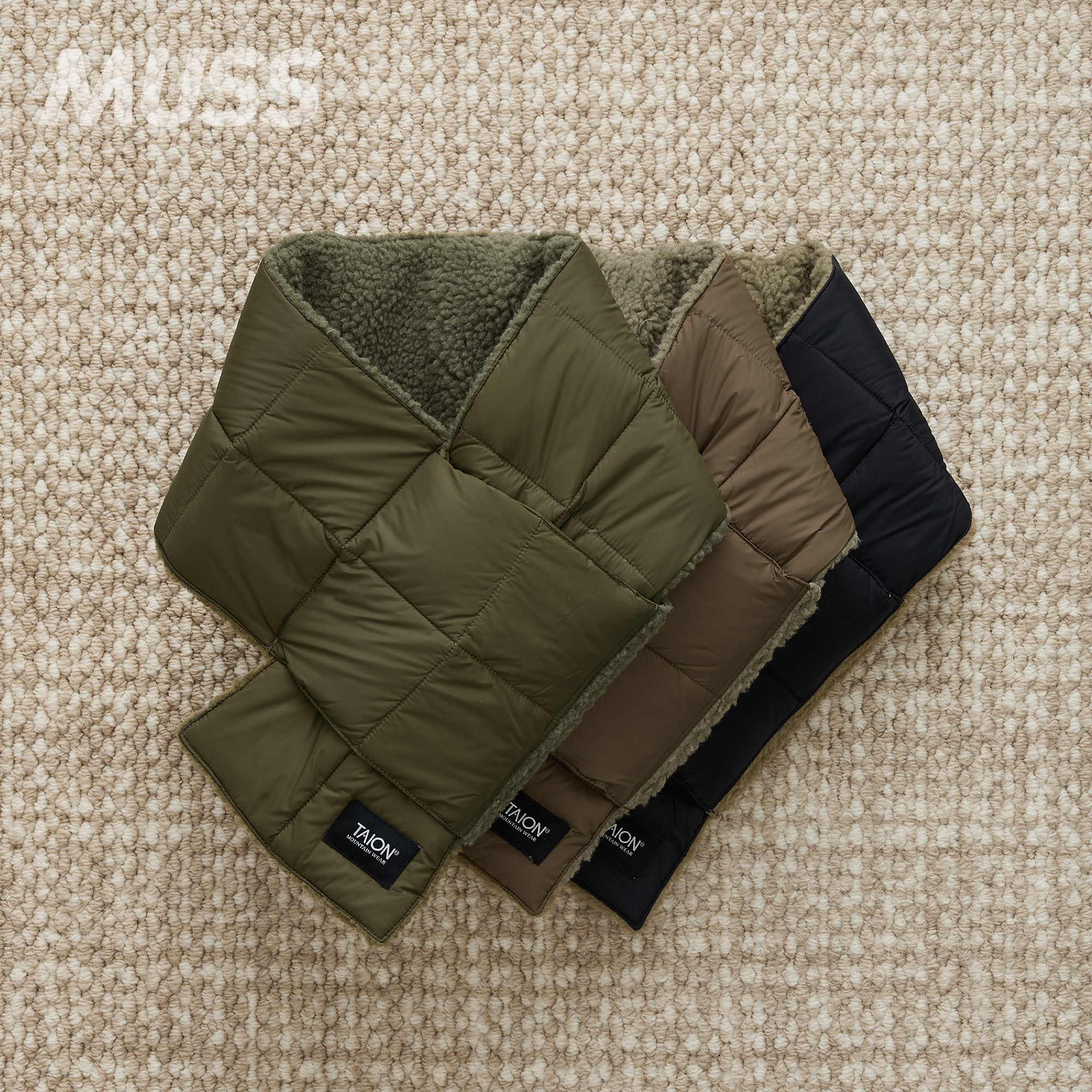 现货 TAION REVERSIBLE DOWN SCARF 军事线保暖羽绒抓绒防风围巾