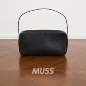 现货 AURALEE BAG MADE BY AETA 日产手工欧洲牛皮单肩方块包