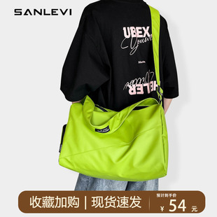 男士运动健身包女大容量防水2026新款轻便斜挎单肩包旅行包行李袋