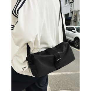 健身包运动男女高级感训练大容量斜挎旅行防水2026新款单肩包背包