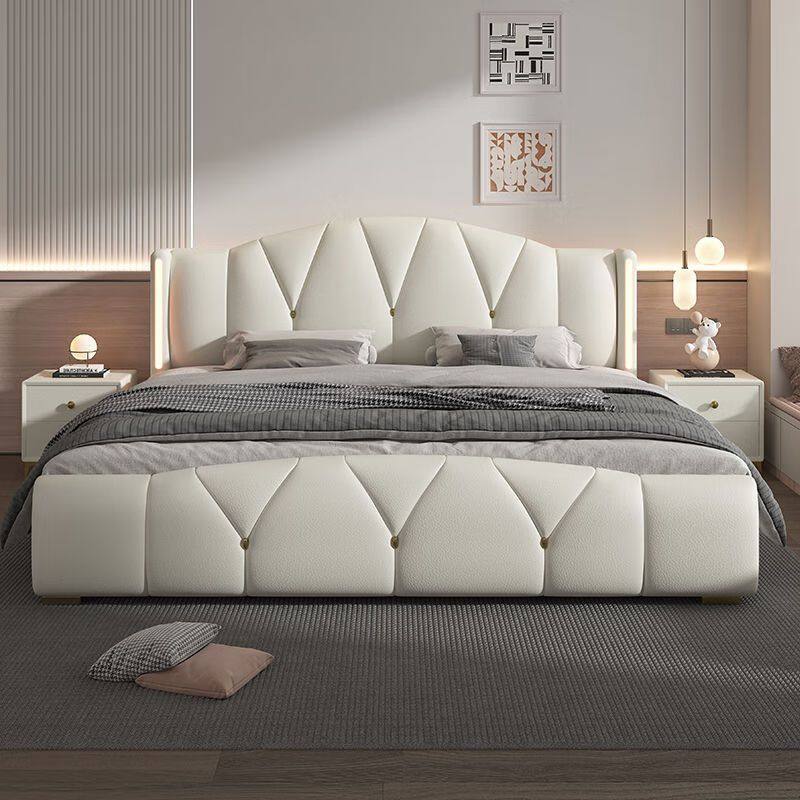 带灯奶油风现代简约真皮床高端大气双人新款2026时尚储物网红婚床
