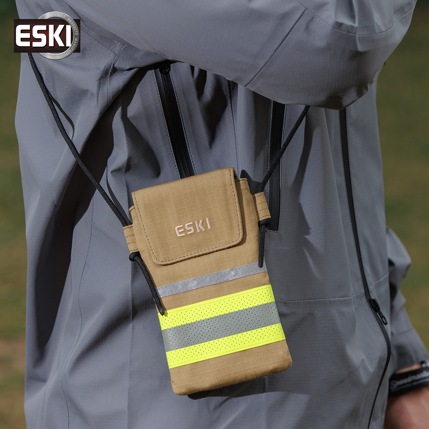 ESKI爱斯手机斜挎包户外骑行日常通勤小包轻便易拿取小巧包包