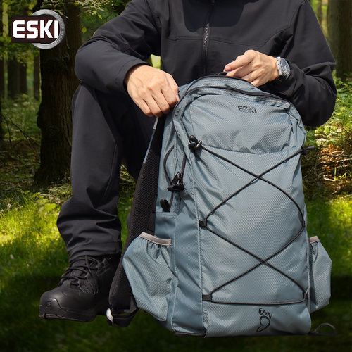 ESKI爱斯双肩包登山包户外运动旅行休闲徒步轻便骑行书包背包