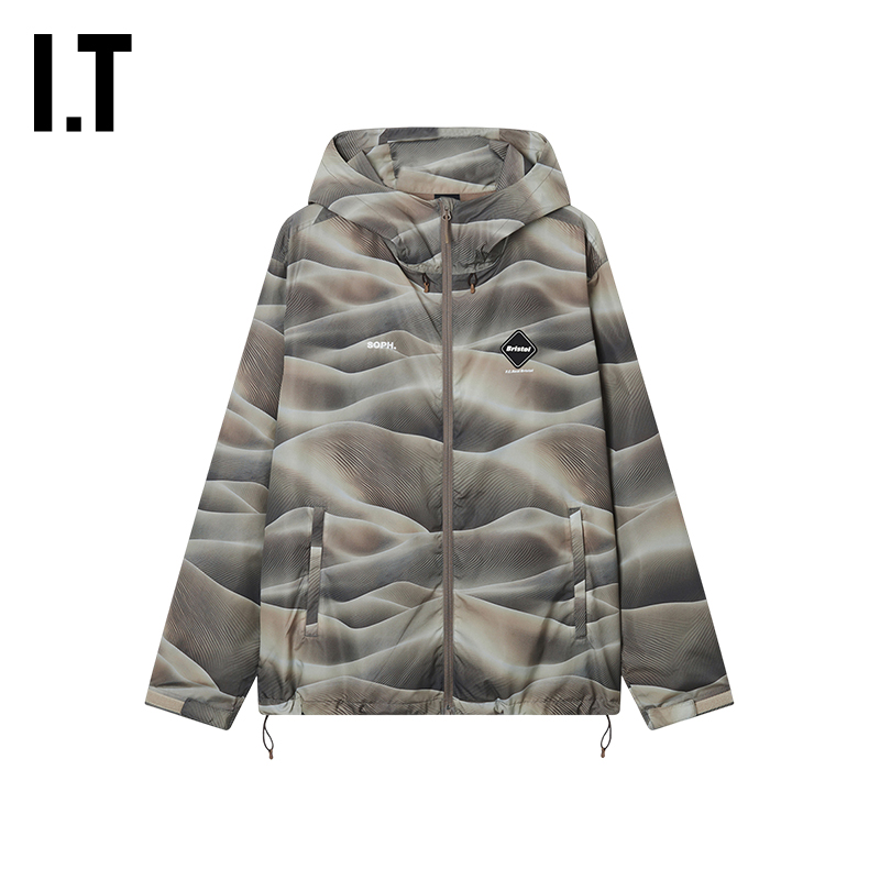 ITF.C.REALBRISTOL连帽夹克