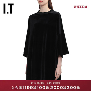 IT ESSENTIALS女装七分袖丝绒连衣裙新款时髦随性廓形T恤裙短裙