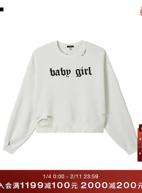 IT R13女装圆领破洞卫衣新款时尚休闲字母装饰套头短上衣R1335BXQ