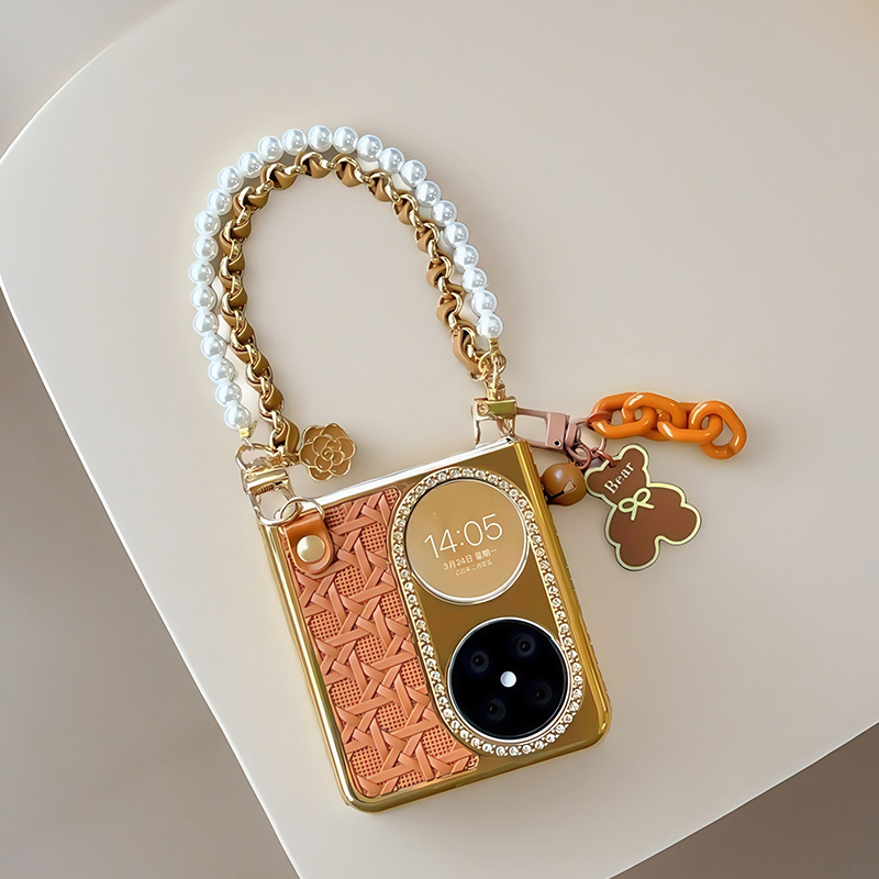 奢华钻石，斜挎挂绳。时尚皮质！