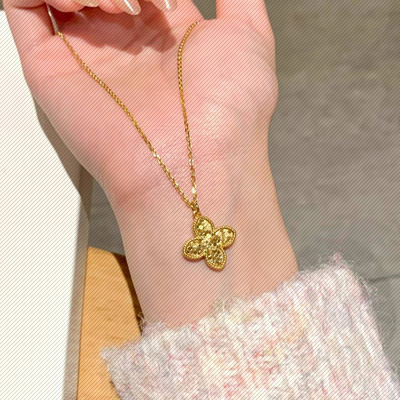 黄金色龙鳞碎冰四叶草爱心女款毛