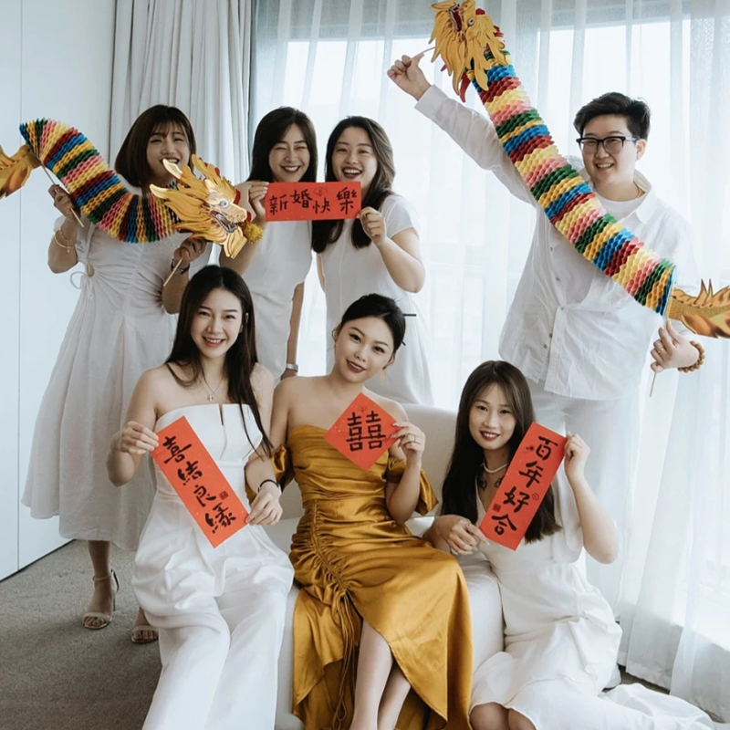 婚礼接亲游戏创意晨袍拍照