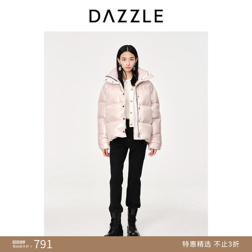 时髦亮面	短款版型	面包羽绒