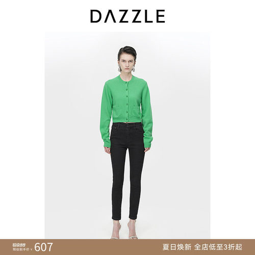 简约合身 立裁口袋 时尚摩登