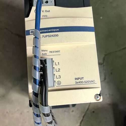 可维修-施耐德电源ABL 7UP4200。三相输入。24V输出。