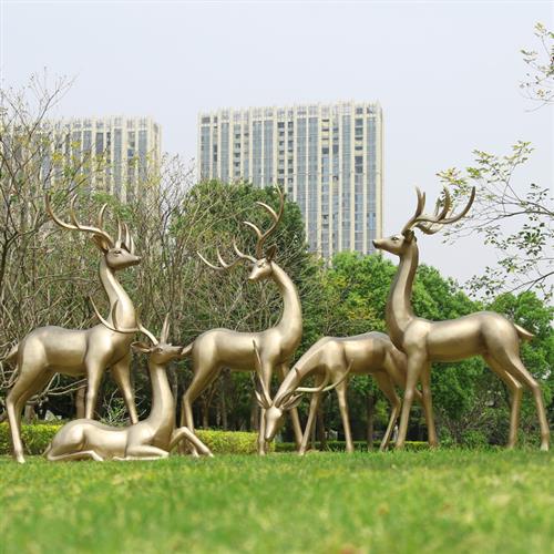 户外抽象梅花鹿大型玻璃钢雕塑园林小区造景售楼部草坪装饰品摆件