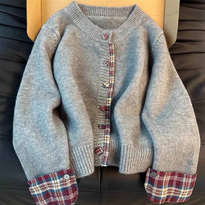 假两件韩系圆领拼接格子毛衣女2025春秋新款上衣宽松休闲针织开衫