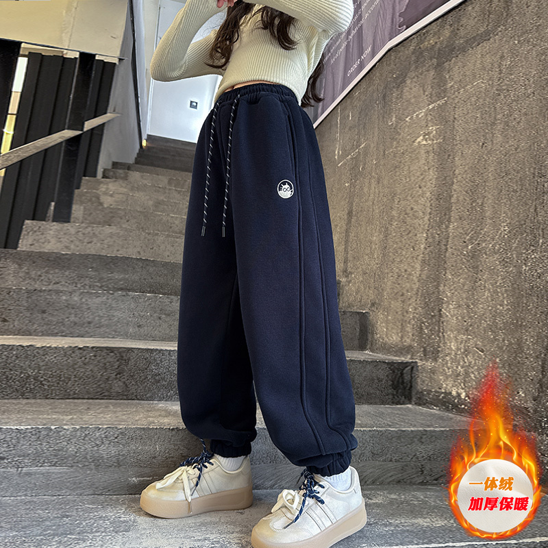 女童加绒裤子秋冬季2024新款儿童加厚一体绒大童女孩休闲运动卫裤