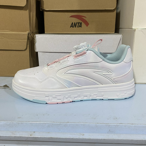 安踏女大童板鞋春秋款透气防滑耐磨女孩小白鞋低帮板鞋322418006