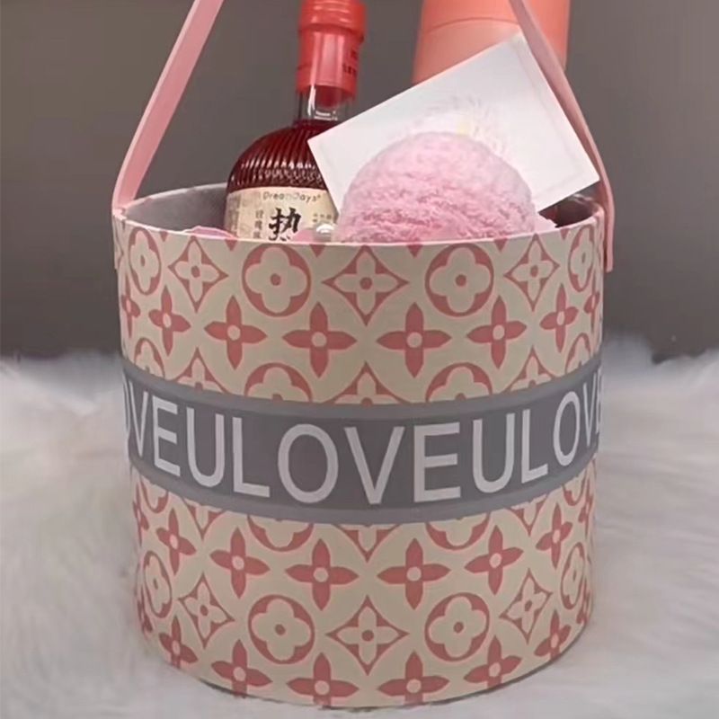 情人节伴手礼批发定制鲜花包装礼