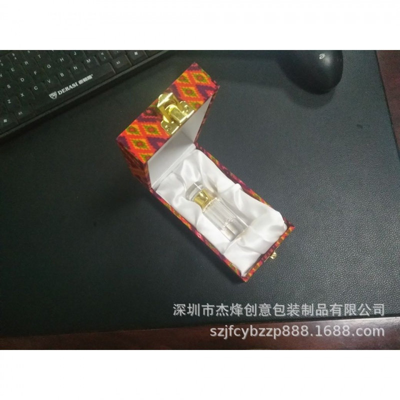 出口沉香精油木盒建盏锦盒图片
