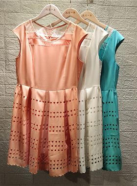 RMEO浪漫一身夏季无袖雪纺连衣裙女中长裙纯色高腰大摆百搭网纱肩