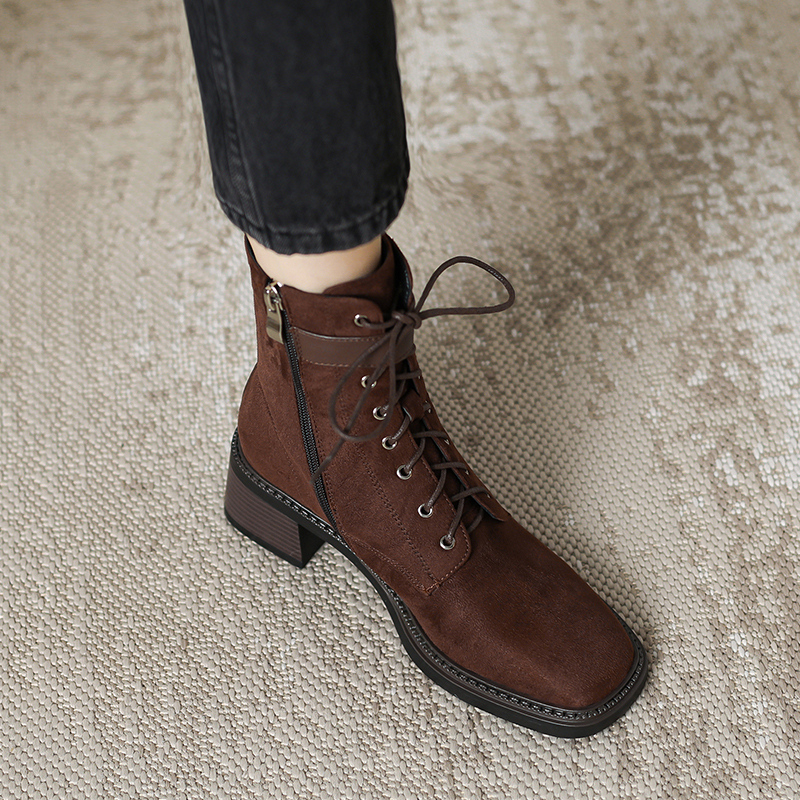 Dale~复古显瘦马丁靴！大码专属