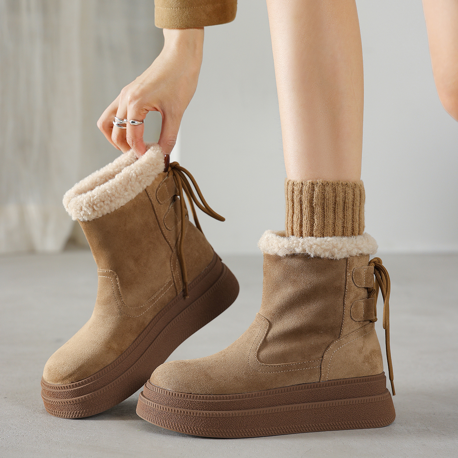 Dale~冬季加绒防滑雪地靴大码