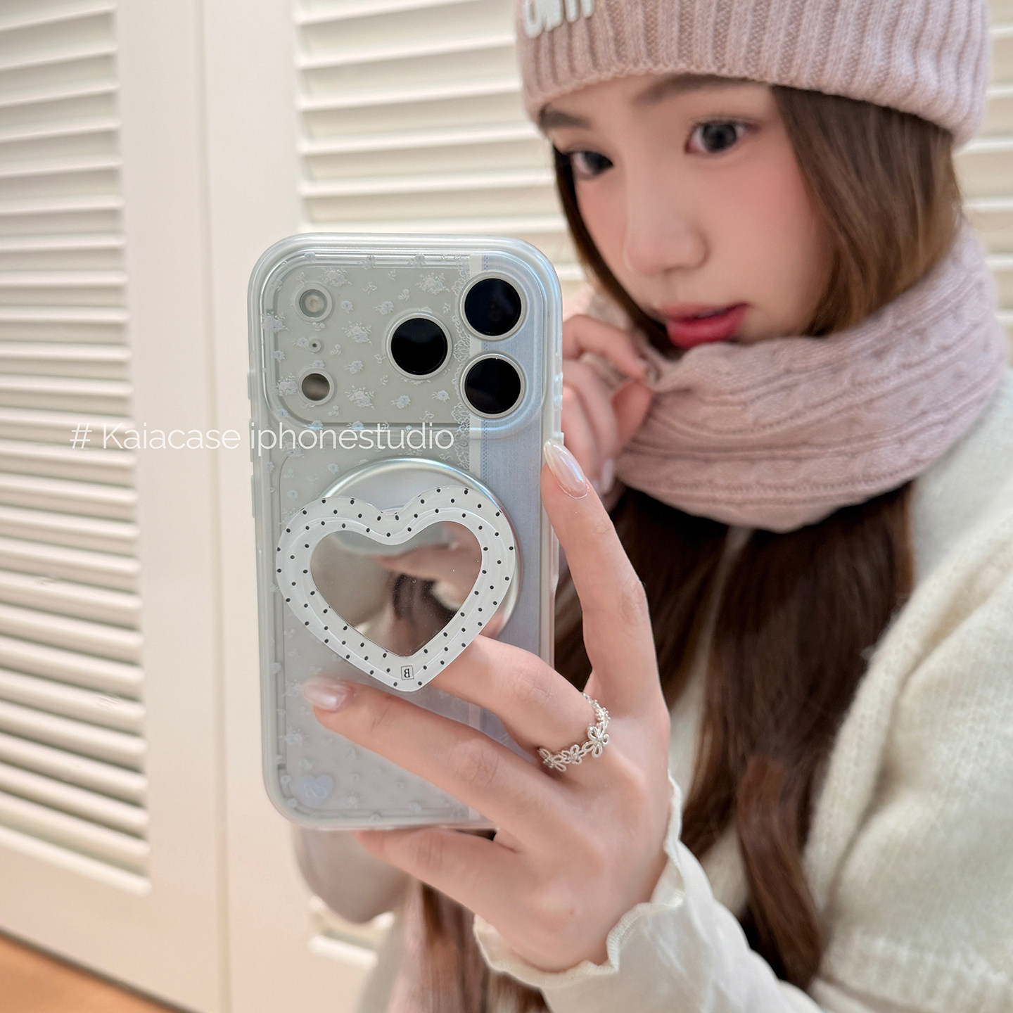 kaia微甜温柔碎花爱心镜子适用苹果18promax手机壳iphone18pro新款17pm磁吸支架15pro女16pm全包14防摔手机套