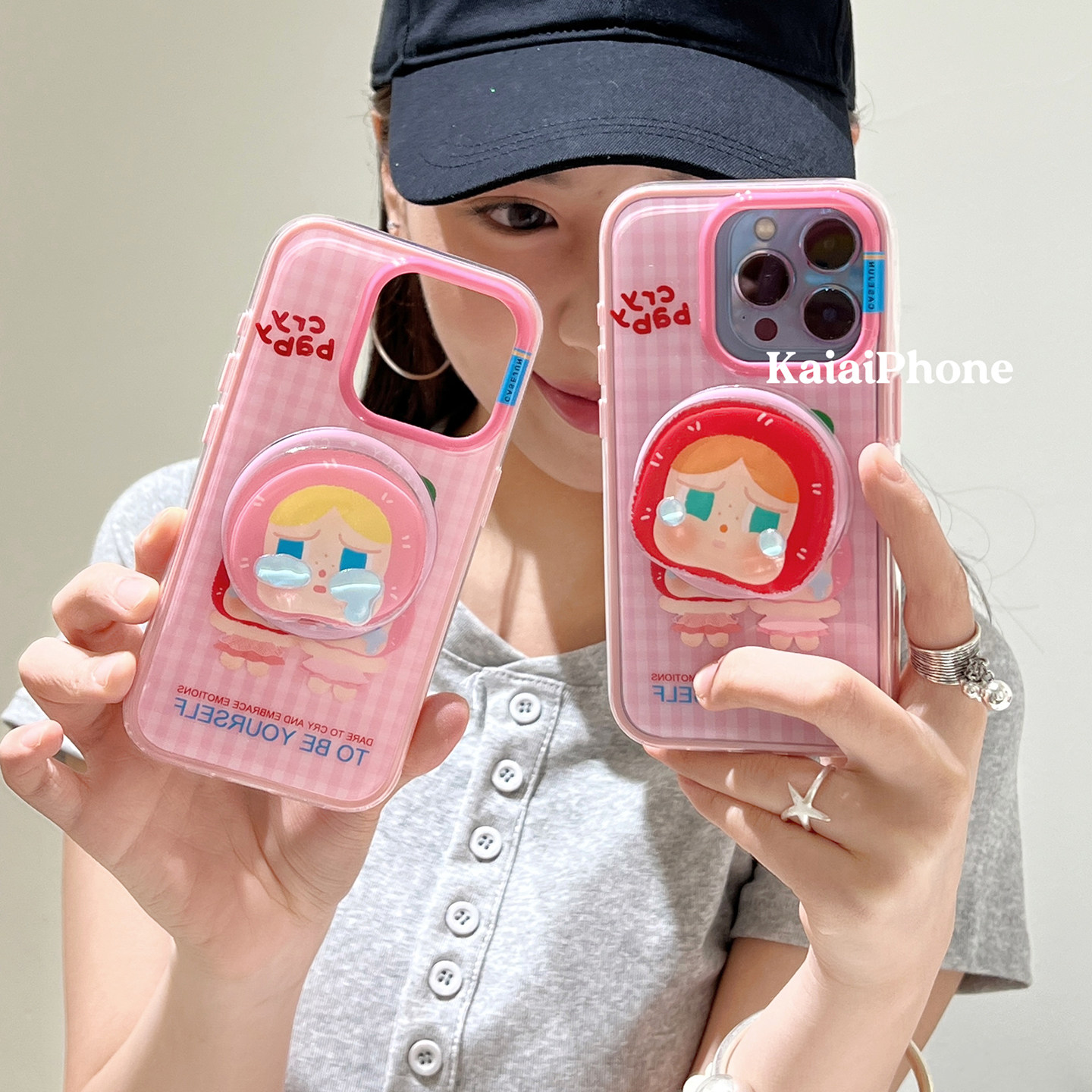 kaia 甜美粉格纹卡通樱桃哭娃适用苹果16promax手机壳i