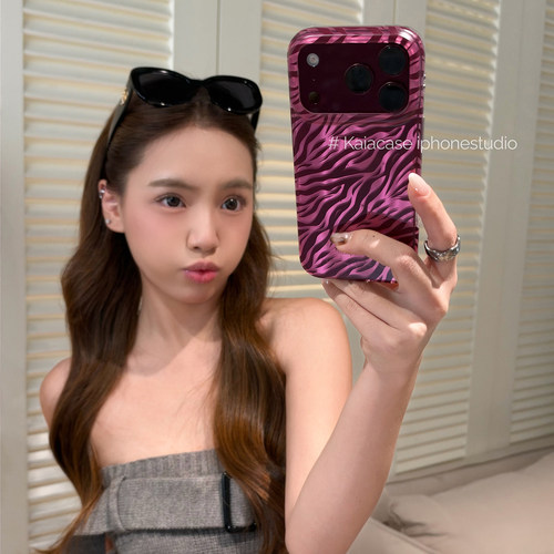 kaia ins个性复古斑马纹适用苹果18promax手机壳iphone17pro新款磨砂16创意15女18pm全包17pro双层防摔手机套