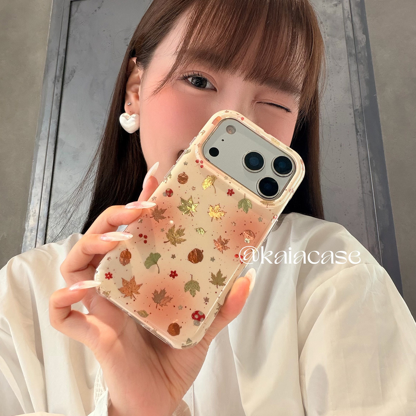 kaia 秋冬晕染棕斑点镭射枫叶松果适用苹果17promax手机