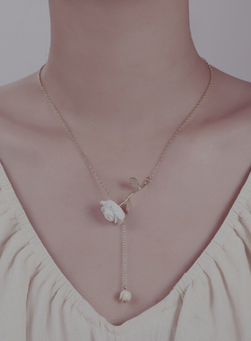 xiaoxi精致永生玫瑰花吊坠女