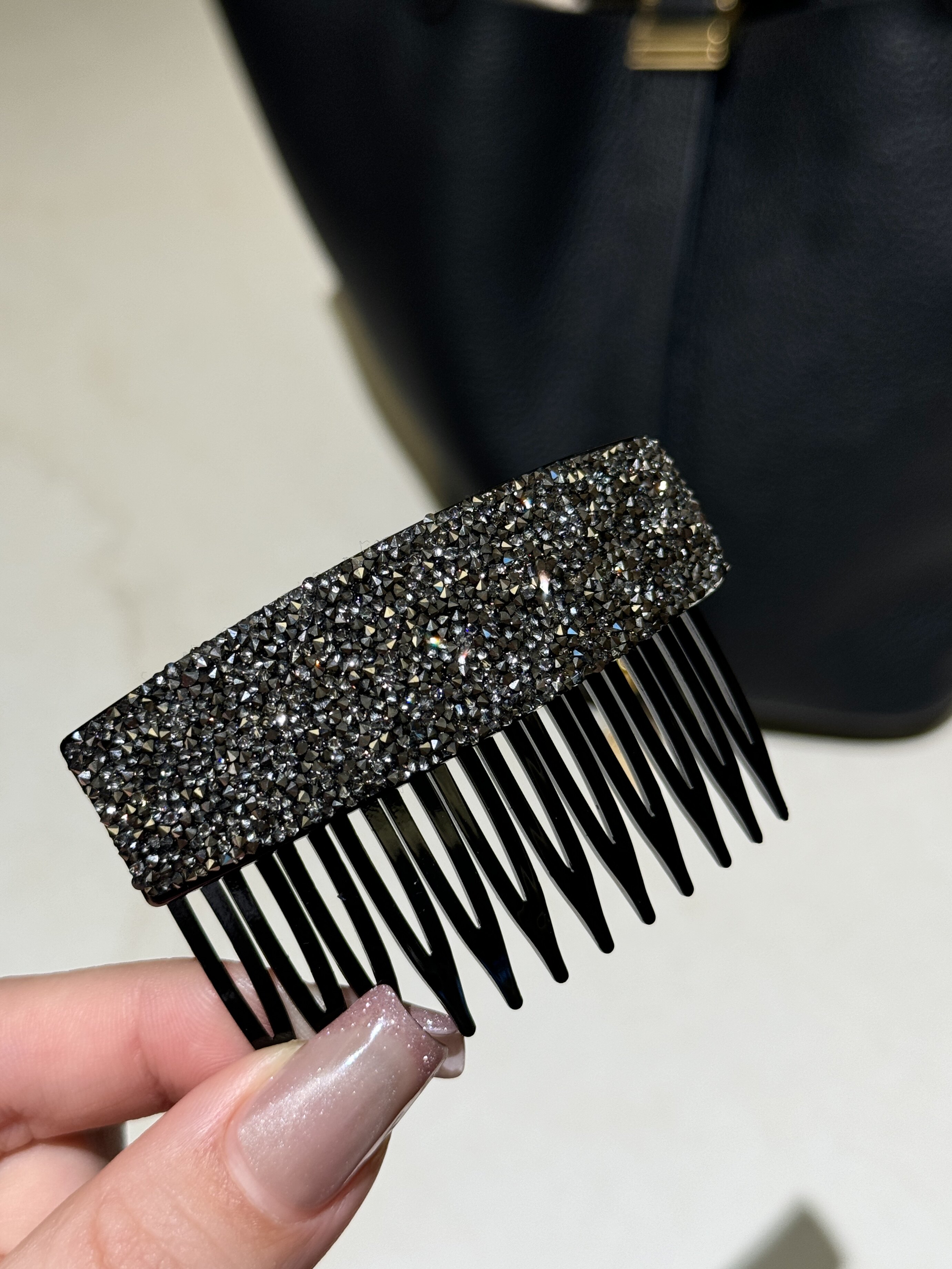 高碳灰砂糖钻插梳