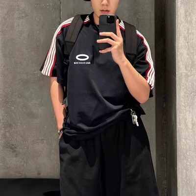 五条杠贴布撞色廓形短袖