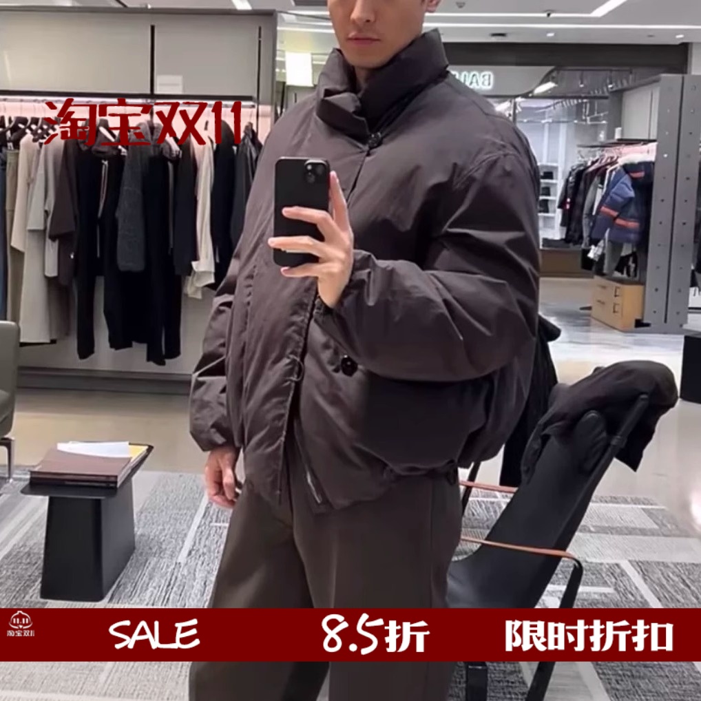 蓬松立领廓形短款羽绒服