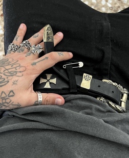 ERD忧郁 925银复古做旧十字架玫瑰花荆棘戒指指环朋克风 富二代