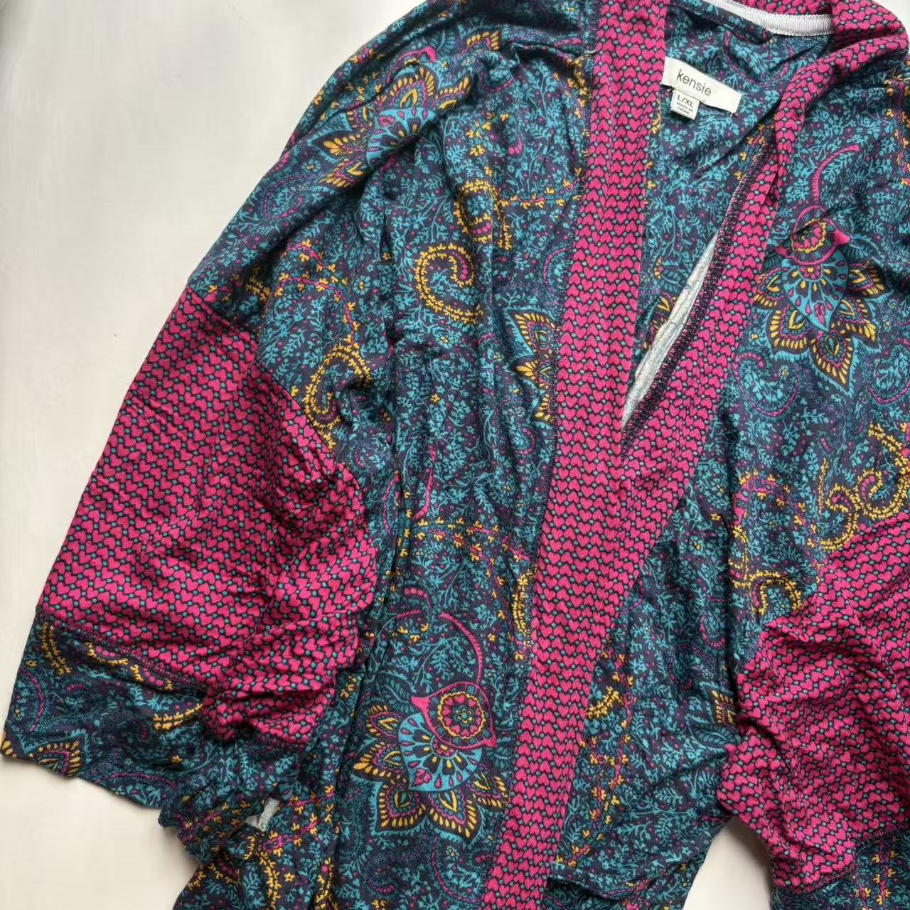 这件睡袍靠配色封神一眼就沦陷的就带走只有三件