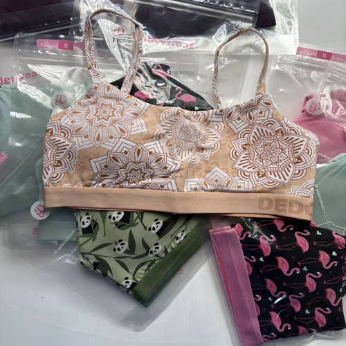 莫代尔棉少女文胸可调节背心内衣