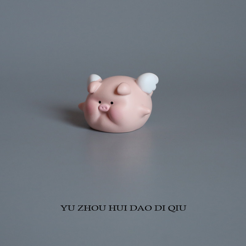 无聊了摆个天使猪猪！摆件