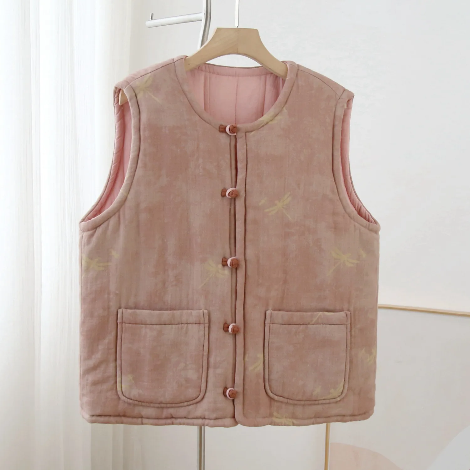保暖加厚背心女马甲填充棉花新疆长绒棉坎肩妈妈装马夹盘扣新中式,女装/女士精品,马夹,淘宝优惠券,粉丝福利购,淘宝优惠卷