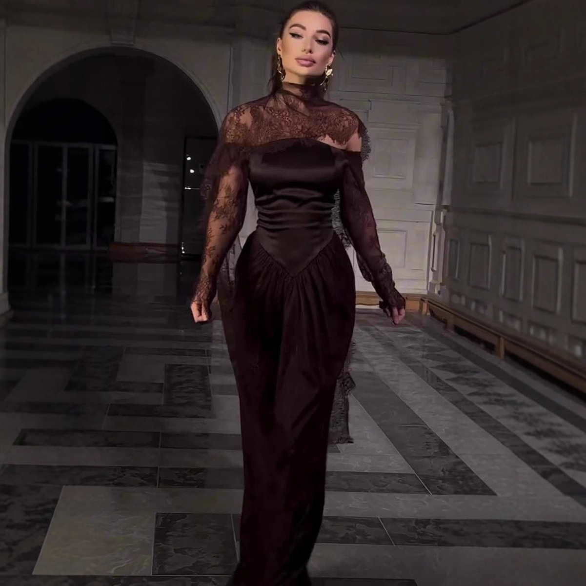 欧美风A字裙涤纶纯色连衣裙女