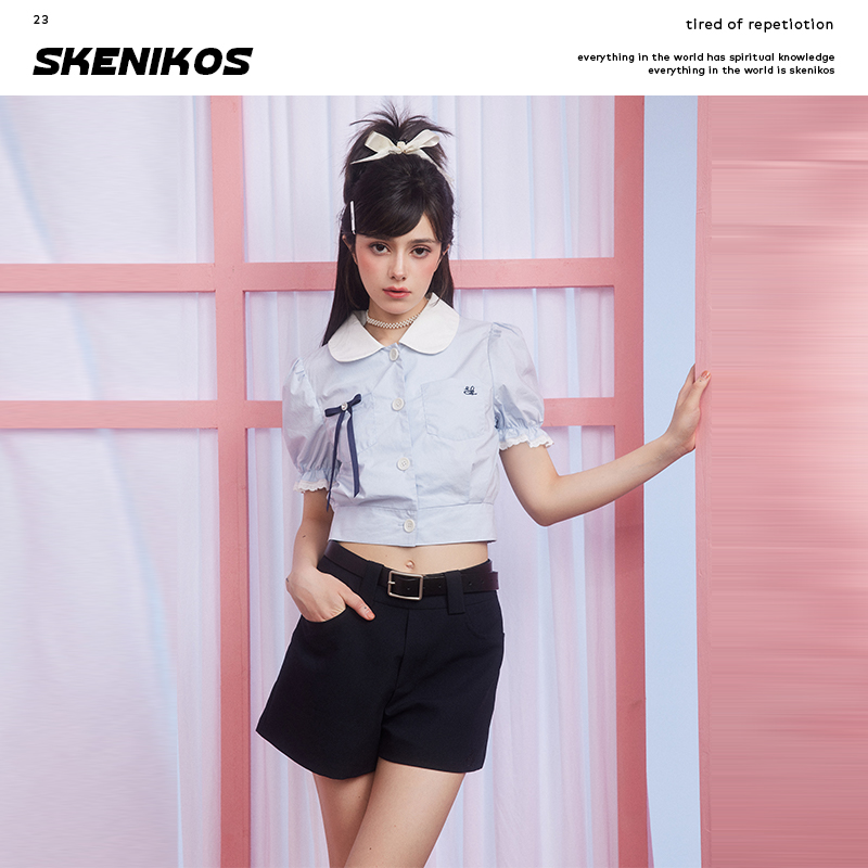 Skenikos 学院风娃娃领泡泡袖短款收腰衬衫短裤两件套时尚套装女