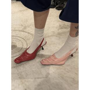 【BHIVE】 官方正品 MAGMA 后绊带高跟鞋