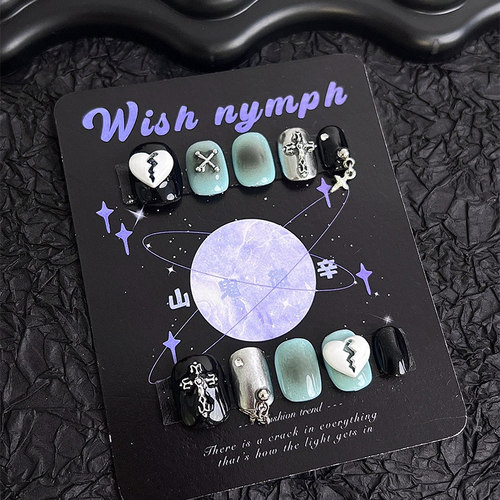 猎心|y2k千禧辣妹系列克罗心撕裂爱心手工穿戴甲万圣节恶魔美甲