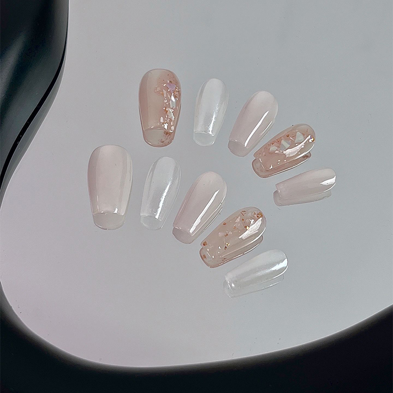 白瓷|风靡ins美甲系列白色珠光手工穿戴甲夏日清新简约贝壳美甲