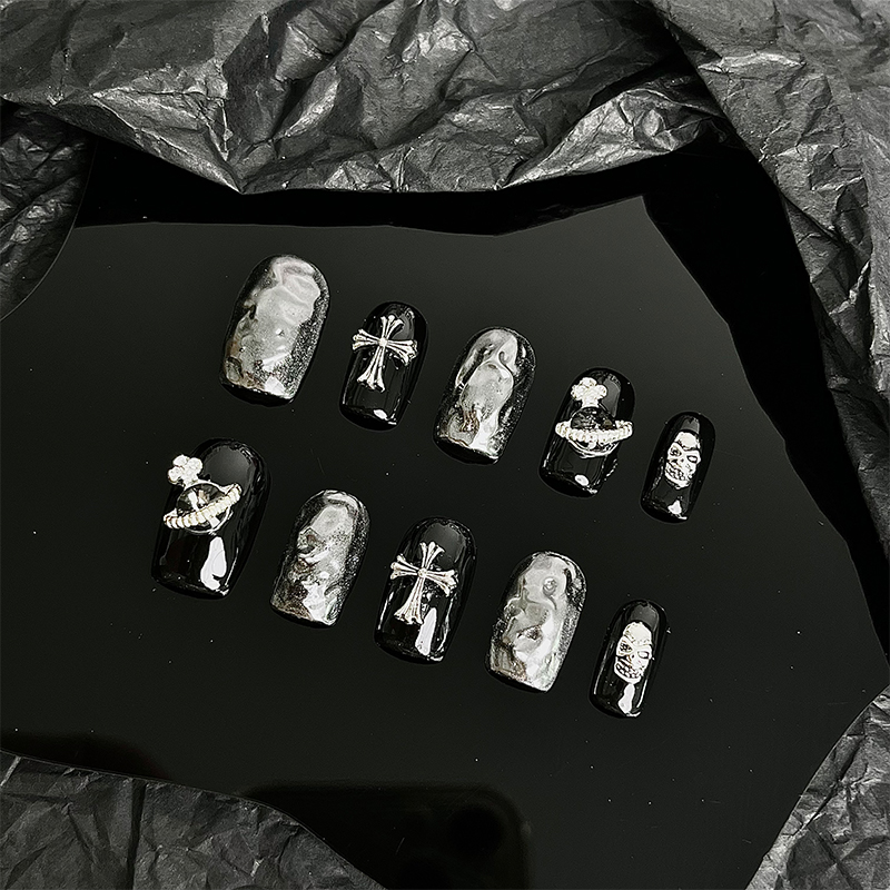 黑鸦教主暗黑哥特万圣节机械美甲