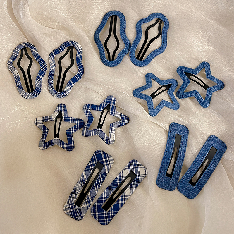蓝色格纹星星云朵发夹