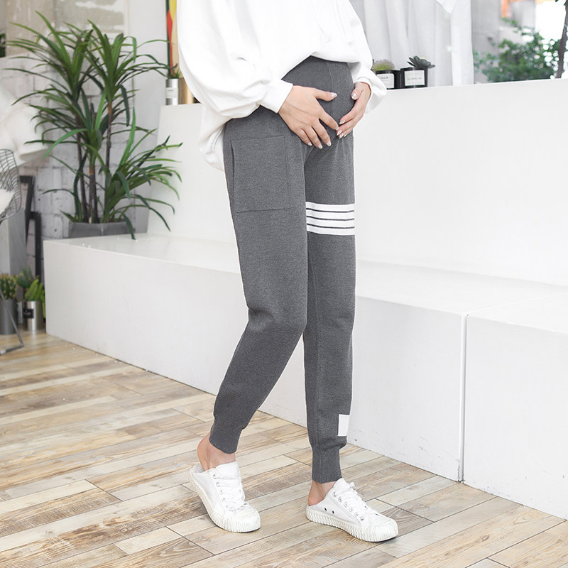 孕妇裤子春秋款外穿打底裤秋冬季加厚加绒宽松时尚潮妈长裤春装