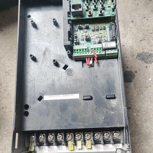 议价汇川变频器MD310T11B 11KW 没有盖子了可维修