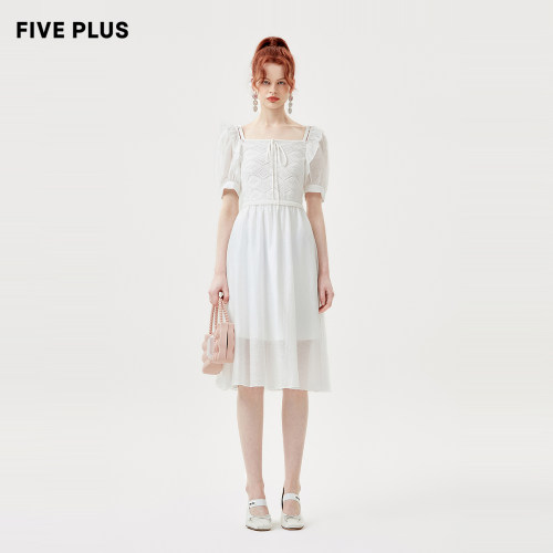 FivePlus泡泡袖方领连衣裙