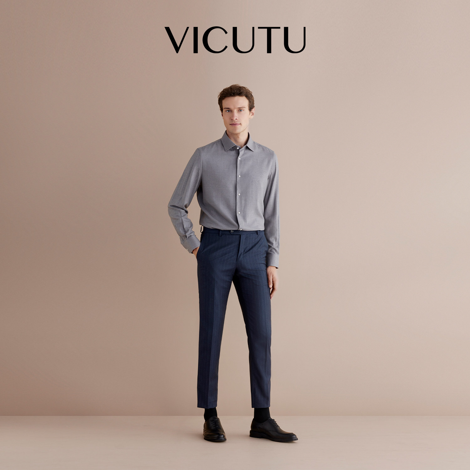 VICUTU/威可多男士西裤春秋纯羊毛商务修身正装直筒西服男裤