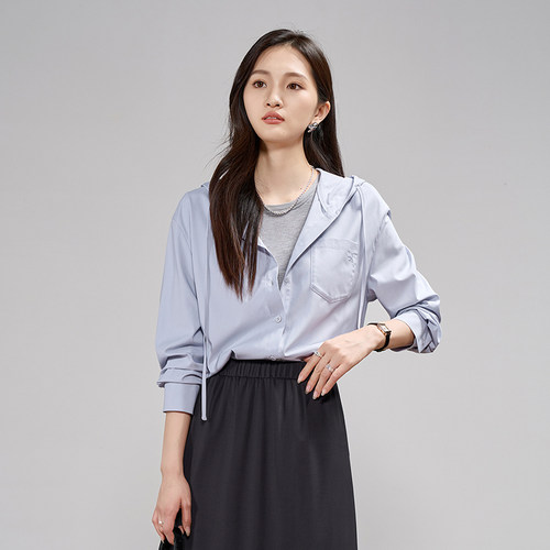 娅丽达2026春季新款连帽衬衫女优雅舒适女士上衣小衫轻薄外套
